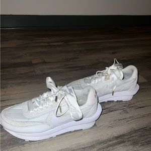 White Nylon Nike Sacais